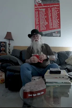 Постер: The Man Who Lives with Bigfoot