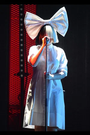 Постер: Sia: iHeartRadio Music Festival